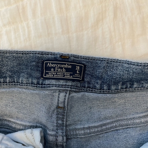 Abercrombie Jeans - Picture 2 of 3
